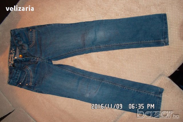 Дънки слим с подарък жилетка Бенетон, снимка 5 - Детски панталони и дънки - 16679073