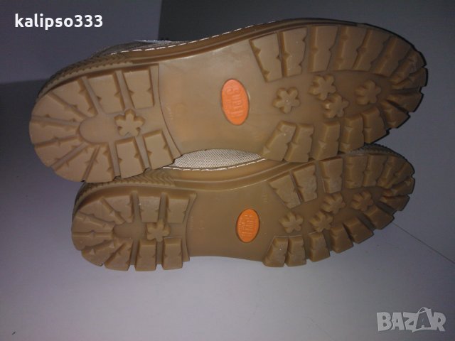 Superdry оригинални обувки, снимка 5 - Мъжки боти - 24477193