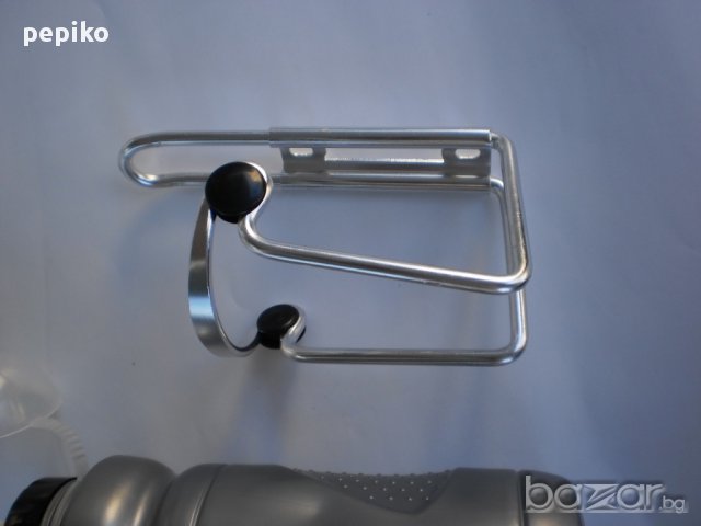 Продавам колела внос от Германия стойка и бидонче за велосипед,за течности, снимка 7 - Аксесоари за велосипеди - 12653101