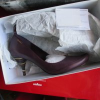 Нови обувки със шарен ток Firetrap в лилаво, кожа н.39, снимка 3 - Дамски обувки на ток - 25364261
