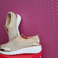 Спортни обувки, маратонки с ламе и огледален ефект - размер 38 и 39, снимка 3 - Дамски ежедневни обувки - 23397581