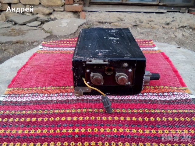Старо автомобилно радио АТ-64, снимка 4 - Антикварни и старинни предмети - 23168830