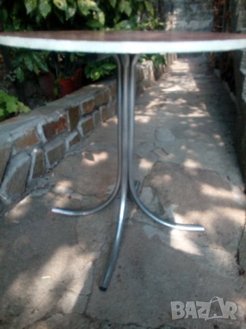 Продавам кухненнска масичка, снимка 2 - Кухни - 22762053