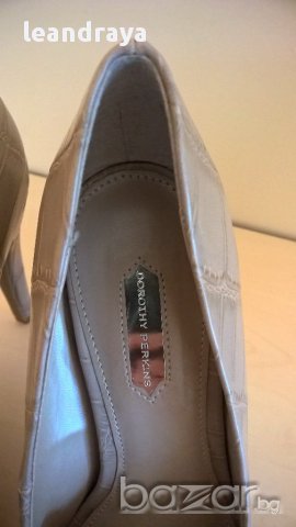 Нови обувки Dorothy Perkins 39 номер , снимка 5 - Дамски обувки на ток - 18092996