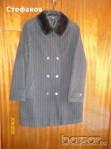 Дамско черна палто” M & S Mode „на  елегантни тънки райета с мъхеста яка., снимка 8 - Палта, манта - 9249068