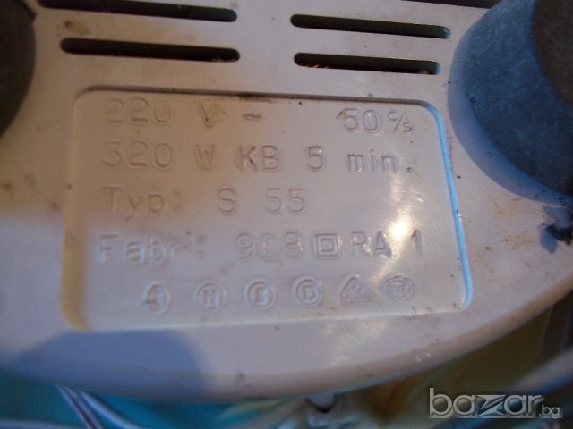 Българска центробежна сокоизстисквачка сокоизстисквачки, снимка 3 - Сокоизстисквачки и цитрус преси - 20607296