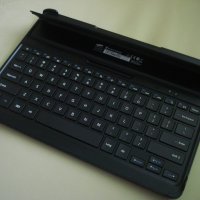 Продавам клавиатура за таблет САМСУНГ, снимка 3 - Клавиатури и мишки - 24942925