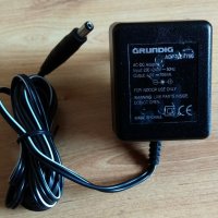 GRUNDIG - чисто нов адаптер , 4.5V , 700mA , внос от Англия, снимка 1 - Други - 24101765