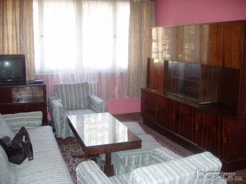 Шкаф-барче естествен фурнир лак, снимка 1