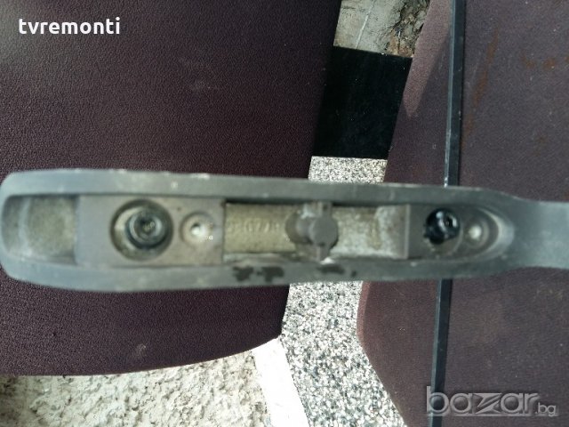 TV стойка PHILIPS, снимка 2 - Стойки, 3D очила, аксесоари - 21029977