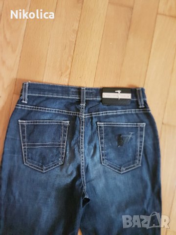 Оригинални дамски дънки Trussardi jeans ,размер 28, снимка 8 - Дънки - 25597950