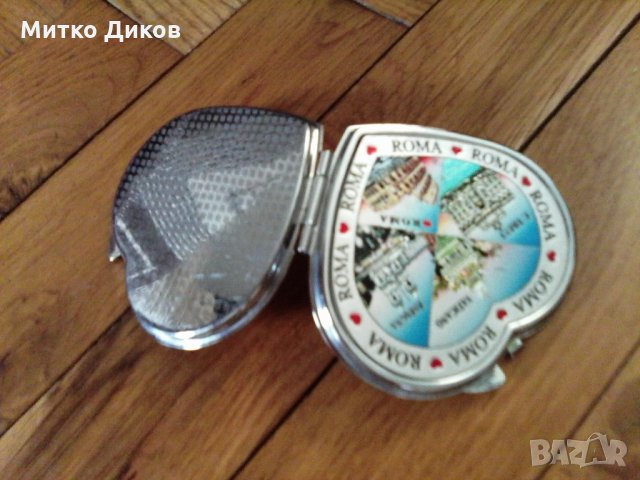 Огледало женско във формата на сърце сгъваемо от Рим, снимка 3 - Други - 21674706