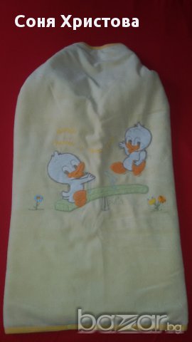 Бебешко одеяло за новородено с десен патета , снимка 2 - Олекотени завивки и одеяла - 14037322