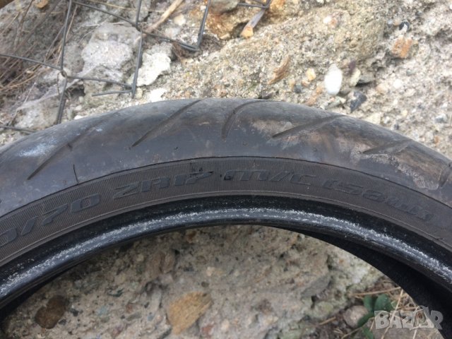 Мото гума - Предна 120 70 17, снимка 5 - Гуми и джанти - 22422131