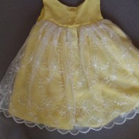 Симпатична  празднична рокличка , снимка 2 - Бебешки рокли - 25173346