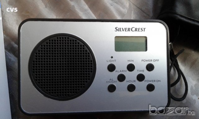 Мини радио SilverCrest, Часовник, Аларма, LCD дисплей, Черно/Сребърно, снимка 1 - Приемници и антени - 13209536