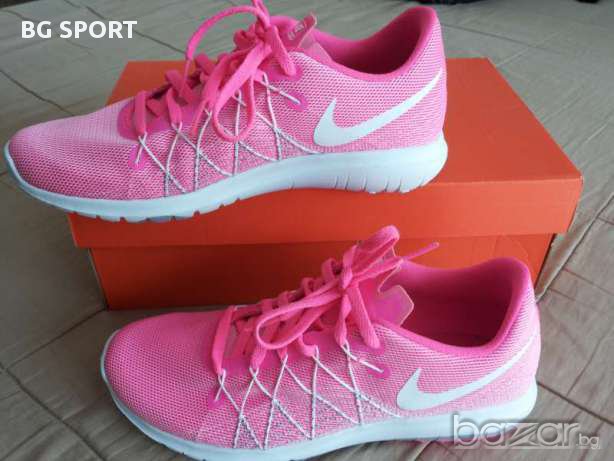 Нови оригинални дамски маратонки Nike Flex Fury 2 - размер 38,5 , снимка 5 - Маратонки - 16500715