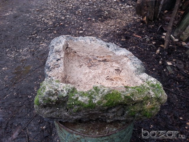  кашпи(саксии) от естествен камък (бигор) , снимка 7 - Саксии и кашпи - 9604048