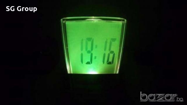 Стоящ часовник с LED display, снимка 5 - Други - 19035318
