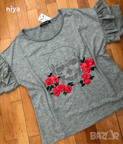 Тениска със череп и рози в сив цвят - Размери - M и Л , снимка 2 - Тениски - 25653099