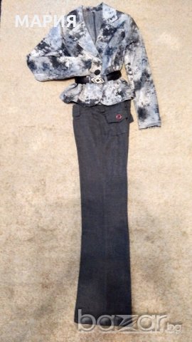 Дамско сако, снимка 1 - Комплекти - 21060435