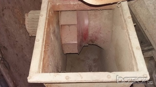 Продавам аспиратор , снимка 4 - Други машини и части - 17799593