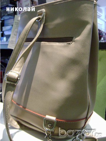 бежова чанта-раница, снимка 2 - Чанти - 14837745