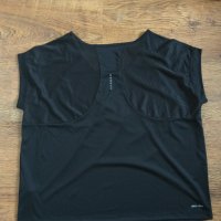Nike Nk Dry Top Ss Run Fast - страхотна дамска тениска КАТО НОВА, снимка 8 - Тениски - 28738200