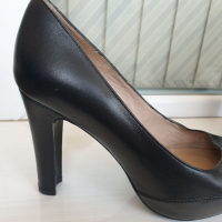 Дамски обувки Unisa номер 38.5, снимка 5 - Дамски елегантни обувки - 36546209