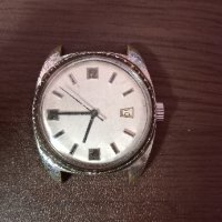 Стар механичен часовник , снимка 1 - Антикварни и старинни предмети - 43281998