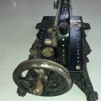 Старинна Шевна Машина Em J. Mertzanoff Constantinople, снимка 6 - Антикварни и старинни предмети - 26242423
