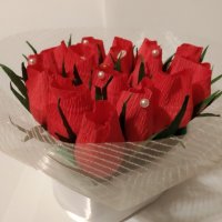 Букети от бонбони: кръгли и във форма на сърце, снимка 6 - Романтични подаръци - 27814115