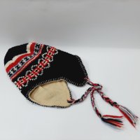 Детска/дамска плетена шапка ушанка(17.3), снимка 2 - Антикварни и старинни предмети - 43696074