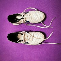 Детски спортни маратонки Nike, тип "стоножки", номер 35, почти нови. , снимка 2 - Футбол - 43430096