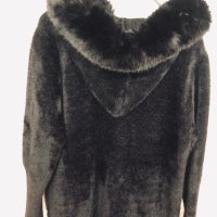 Дамско палто / жилетка, снимка 1 - Палта, манта - 43572049