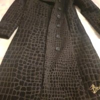 Ново палто desigual, снимка 1 - Палта, манта - 42938558