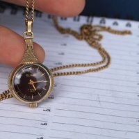 СССР часовник ''Слава'' медальон 17 камъка , снимка 2 - Антикварни и старинни предмети - 40725007