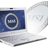 Лаптоп msi crystal swarowski, снимка 1 - Лаптопи за дома - 39735051