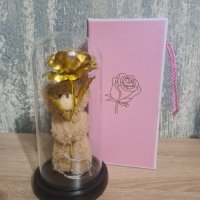 Подарък за Свети Валентин и 8 Март! Златна роза с мече в светеща стъкленица!, снимка 1 - Изкуствени цветя - 43945919