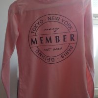 Розова тениска, снимка 1 - Детски тениски и потници - 43363476