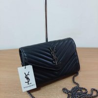 Луксозна чанта YSL, снимка 3 - Чанти - 32128703