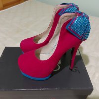 Дамски велурени обувки на висок ток , снимка 1 - Дамски обувки на ток - 43791758