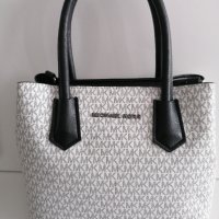 Дамска чанта Michael Kors , снимка 1 - Чанти - 37335051