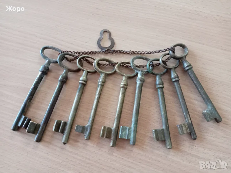 старинни бронзови ключове ключета, снимка 1