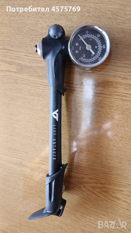 Помпа за вилка и шок (300 psi), снимка 1