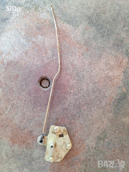 Оригинален механизъм за отваряне на шофьорска врата (от вътрешната страна в купето) на Ланчия Дедра!, снимка 1