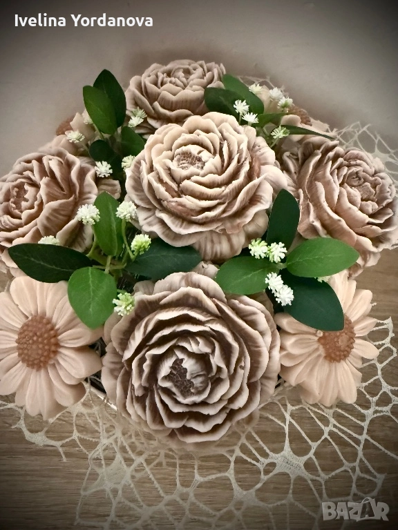 Аранжировка от сапунени цветя, снимка 1