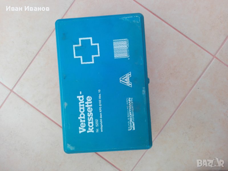 Продавам автоаптечка, снимка 1