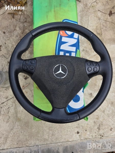 Волан на Мерцедес , снимка 1