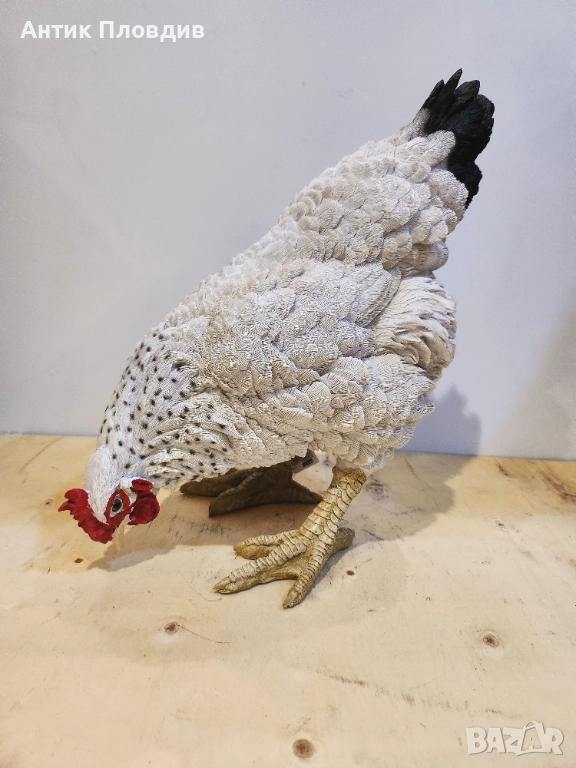 Деко фигура кокошка, снимка 1